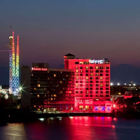 Ramada Plaza By Wyndham Orlando Resort & Suites Intl Drive Екстериор снимка