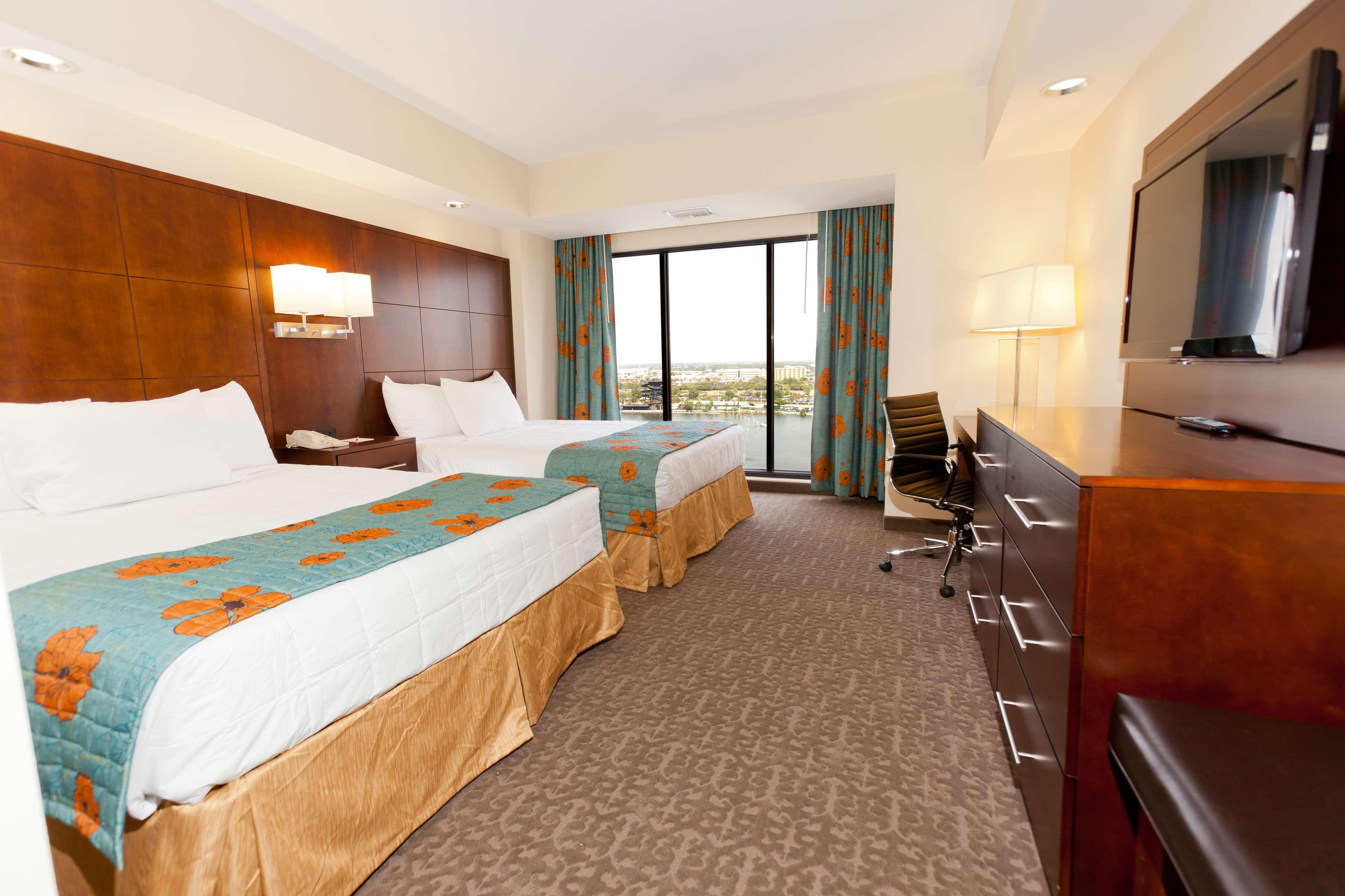 Ramada Plaza By Wyndham Orlando Resort & Suites Intl Drive Стая снимка