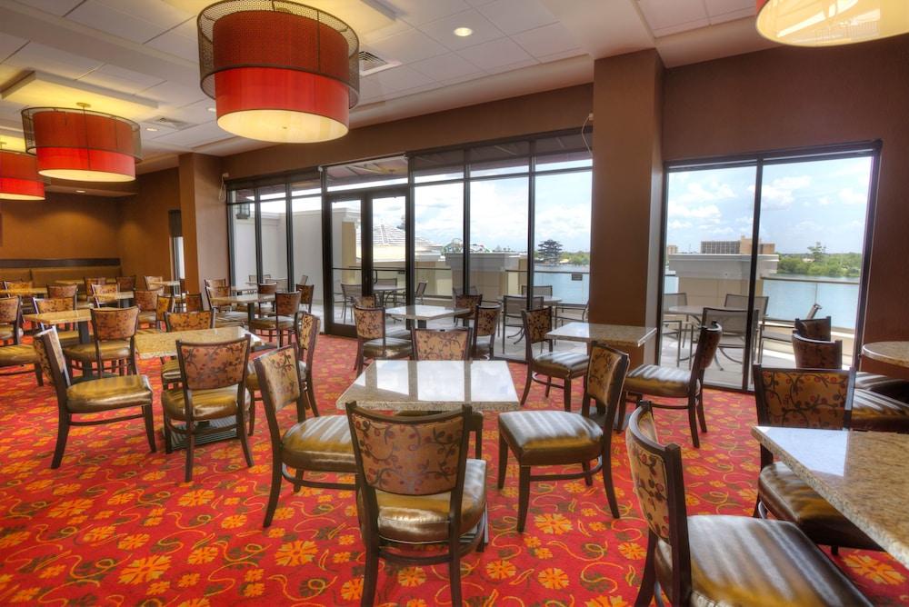 Ramada Plaza By Wyndham Orlando Resort & Suites Intl Drive Екстериор снимка
