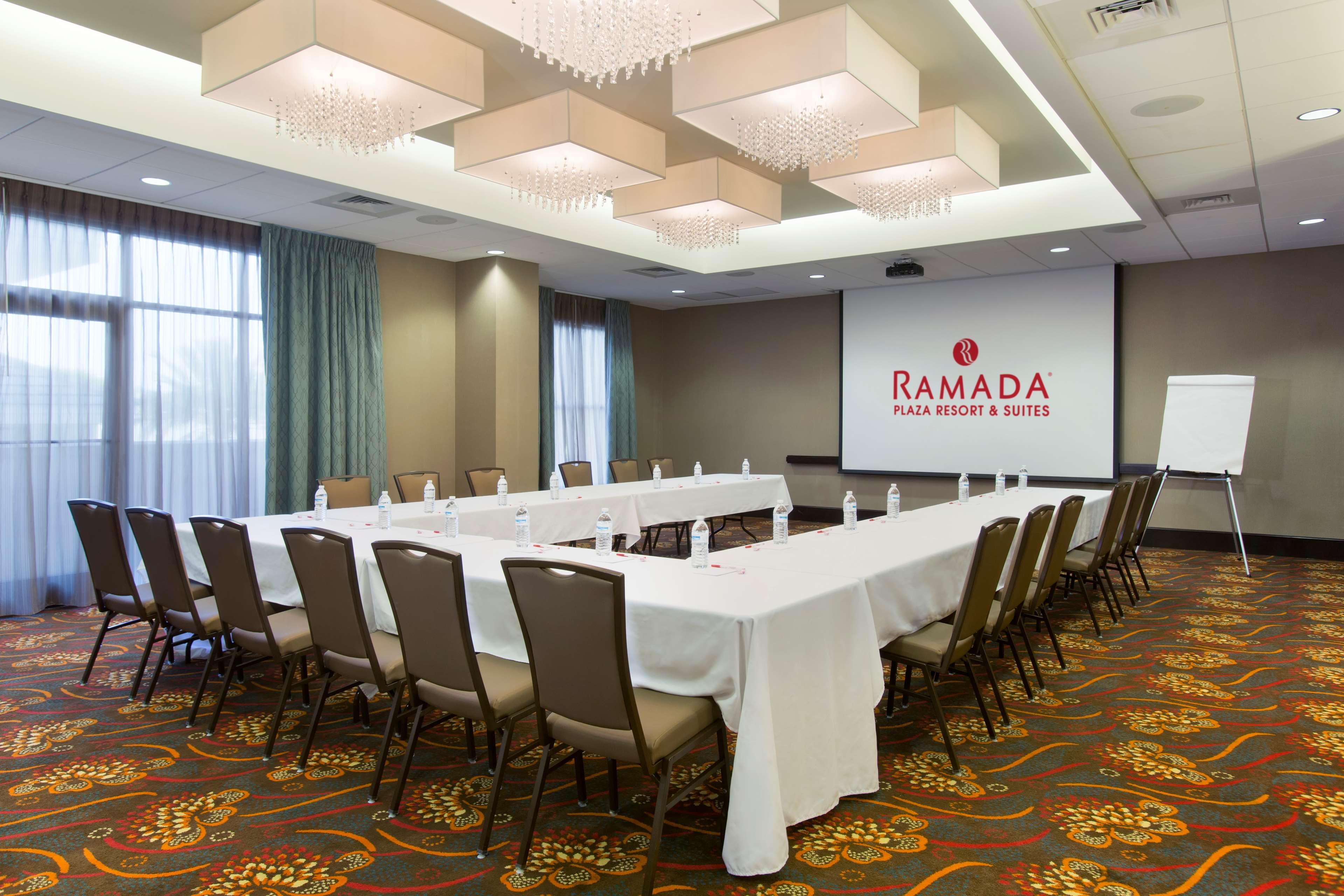 Ramada Plaza By Wyndham Orlando Resort & Suites Intl Drive Екстериор снимка