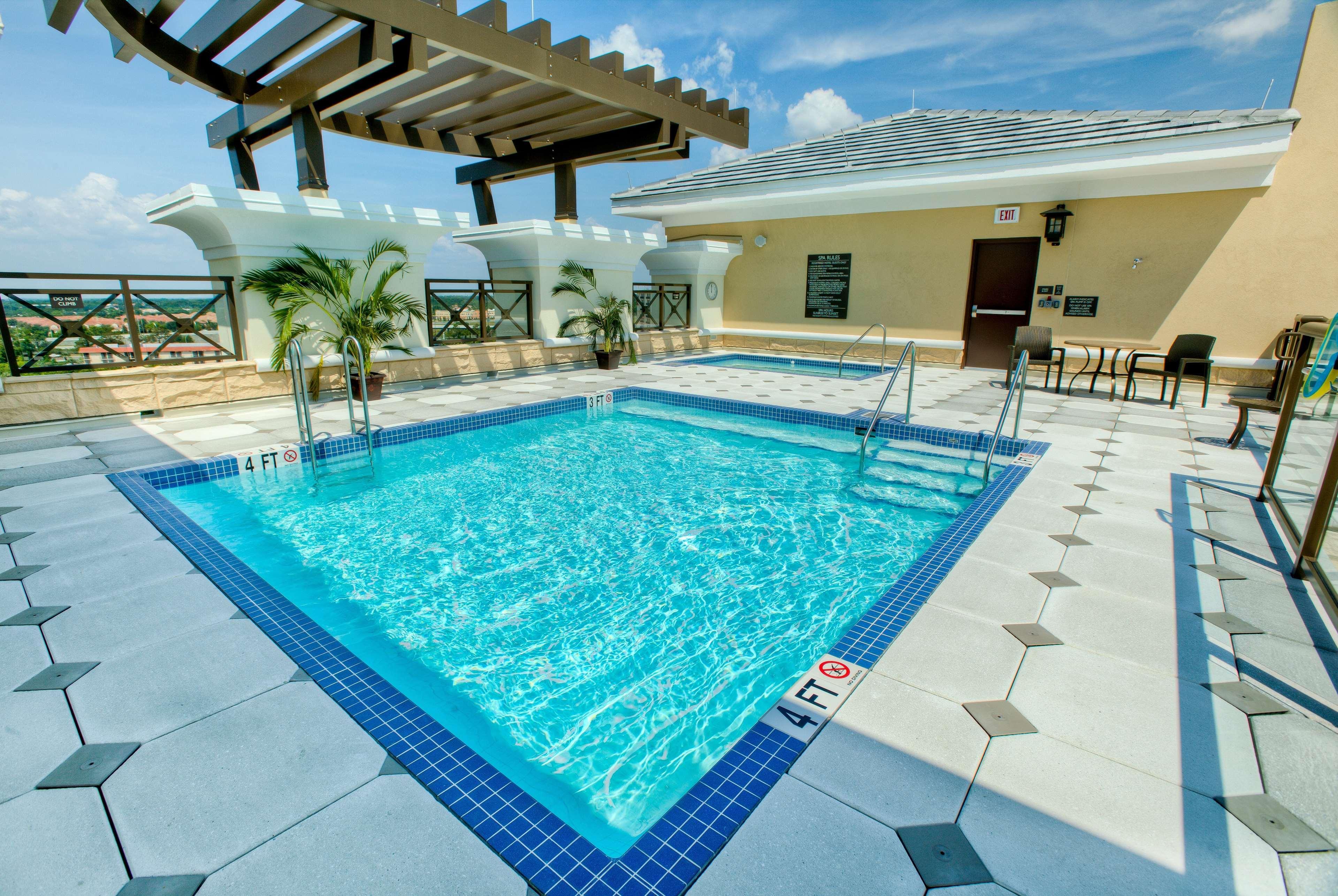 Ramada Plaza By Wyndham Orlando Resort & Suites Intl Drive Екстериор снимка