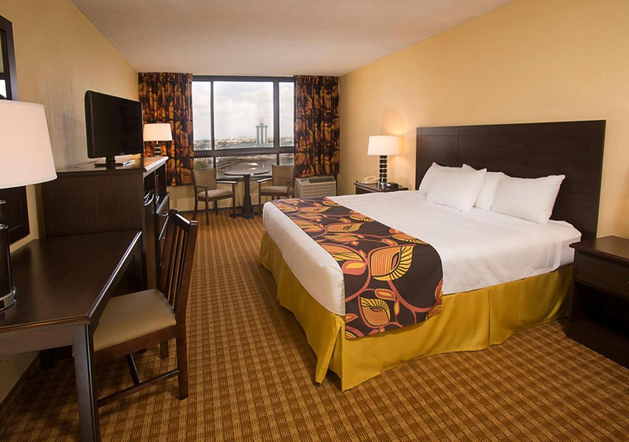 Ramada Plaza By Wyndham Orlando Resort & Suites Intl Drive Екстериор снимка